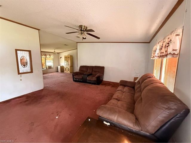 1405 Shanon LN, Clewiston, FL 33440