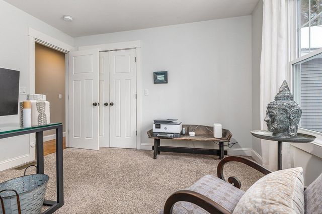 24 Drinkwater Road, Exeter, NH 03833