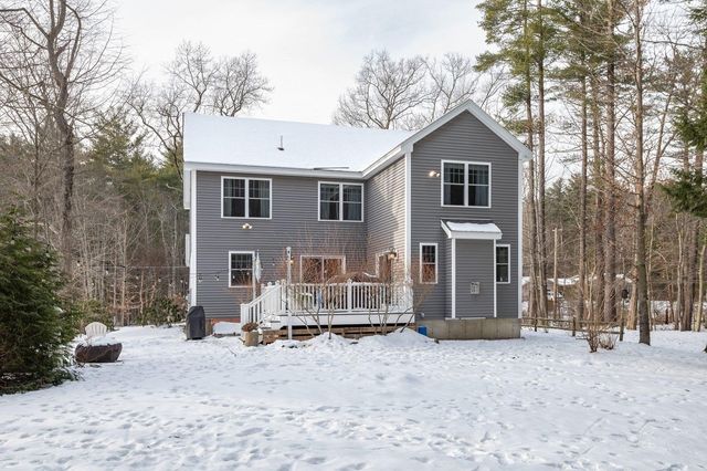 24 Drinkwater Road, Exeter, NH 03833