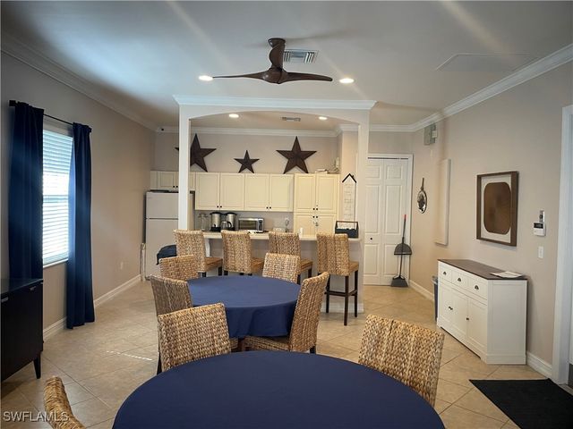 8196 Sanctuary DR 1, Naples, FL 34104