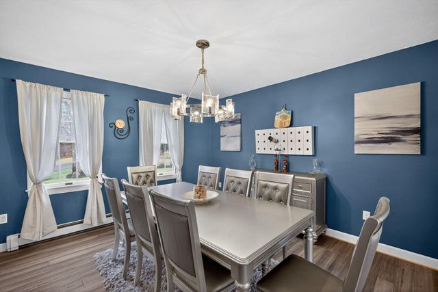 4 Skipper Shea Ln, Harwich, MA 02645