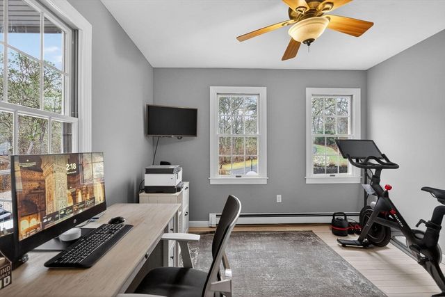 4 Skipper Shea Ln, Harwich, MA 02645