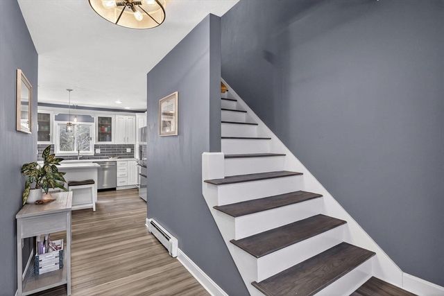 4 Skipper Shea Ln, Harwich, MA 02645