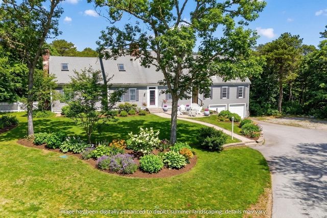 4 Skipper Shea Ln, Harwich, MA 02645