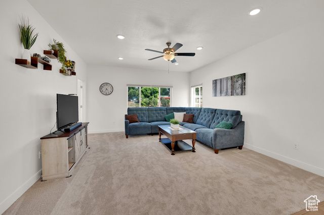 672 E 730 N, Hyrum, UT 84319