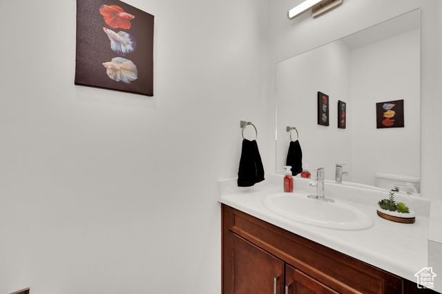 672 E 730 N, Hyrum, UT 84319