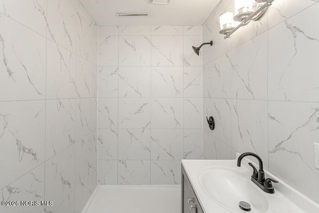 5922 Gany Mede Drive, Toledo, OH 43623