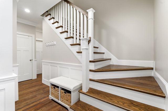 33 Charles St. 33, Watertown, MA 02472