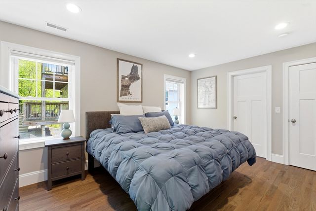 33 Charles St. 33, Watertown, MA 02472