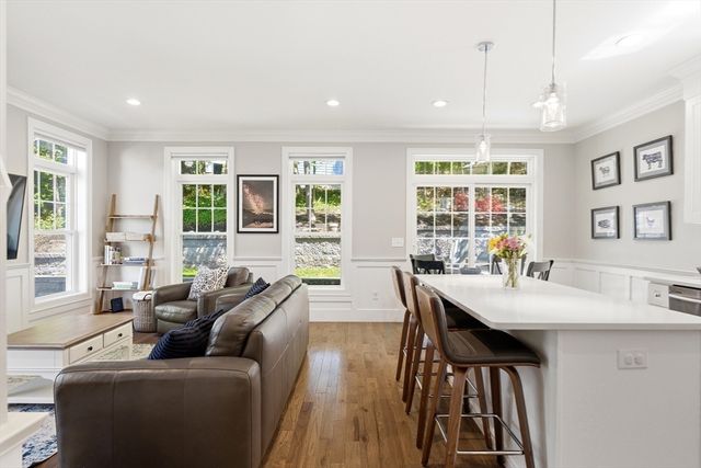 33 Charles St. 33, Watertown, MA 02472