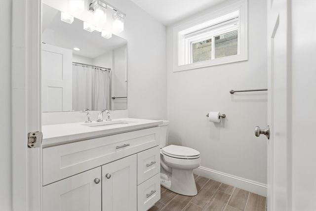 33 Charles St. 33, Watertown, MA 02472