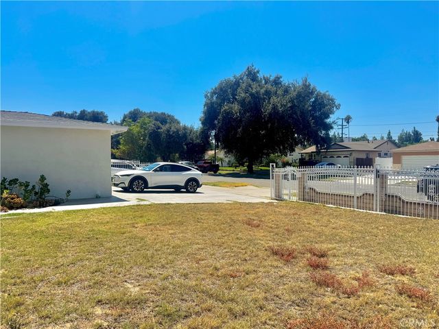 3665 Ross Street, Riverside, CA 92503