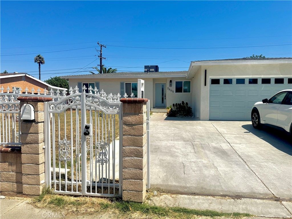 3665 Ross Street, Riverside, CA 92503