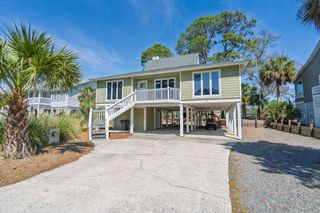 60 Rice Lane, Edisto Beach, SC 29438