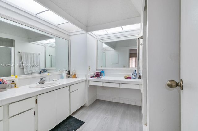 846 NW 81st Ter 6, Plantation, FL 33324