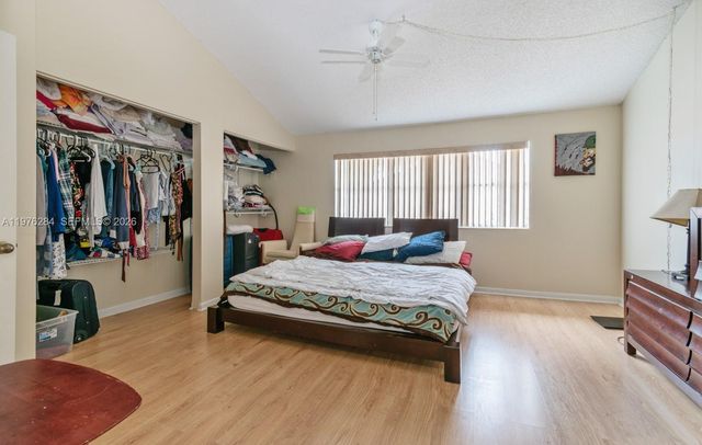 846 NW 81st Ter 6, Plantation, FL 33324