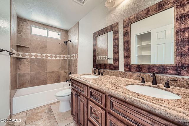 6220 E Gold Dust Avenue, Paradise Valley, AZ 85253