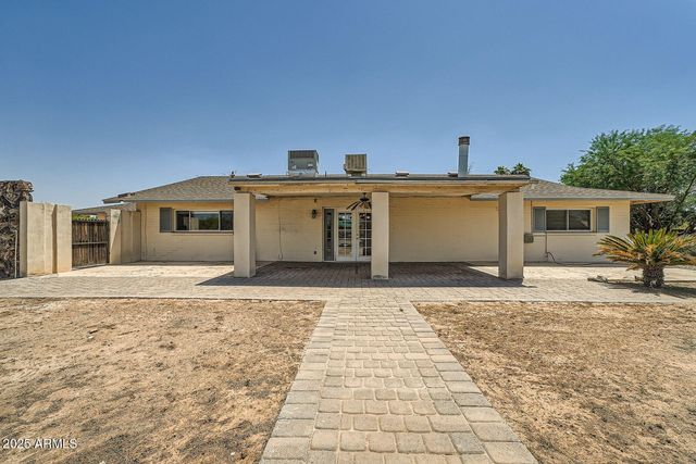 6220 E Gold Dust Avenue, Paradise Valley, AZ 85253