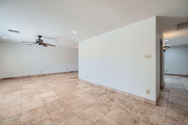 6220 E Gold Dust Avenue, Paradise Valley, AZ 85253