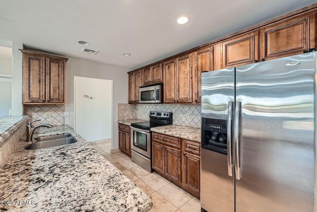 6220 E Gold Dust Avenue, Paradise Valley, AZ 85253
