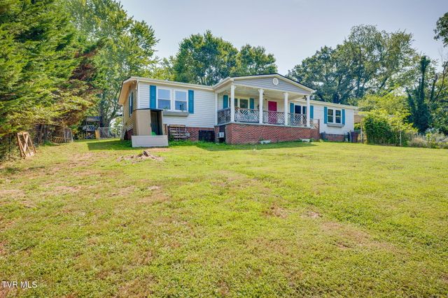 353 Center Drive, Blountville, TN 37617