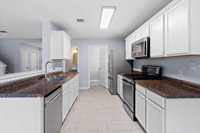 6003 Wideleaf DR, Austin, TX 78724