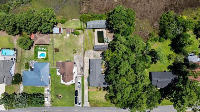 708 Charlotte Rd., Myrtle Beach, SC 29577