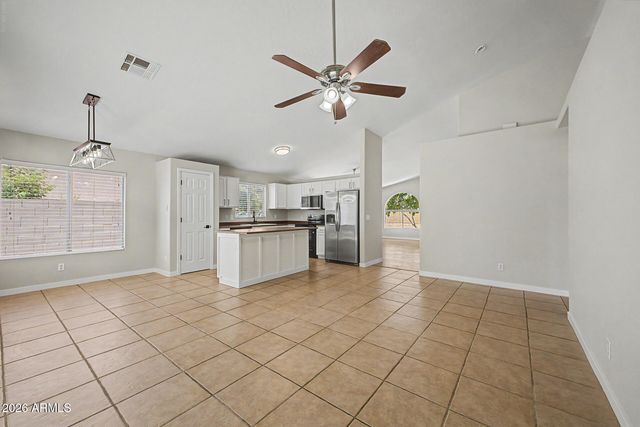 40018 N LERWICK Drive, San Tan Valley, AZ 85140