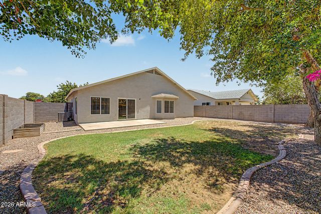 40018 N LERWICK Drive, San Tan Valley, AZ 85140