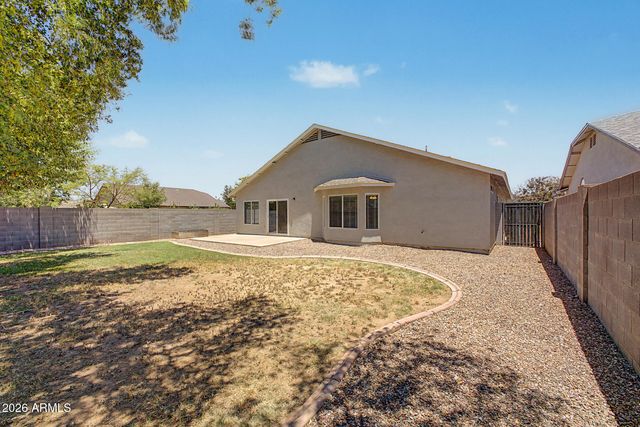 40018 N LERWICK Drive, San Tan Valley, AZ 85140