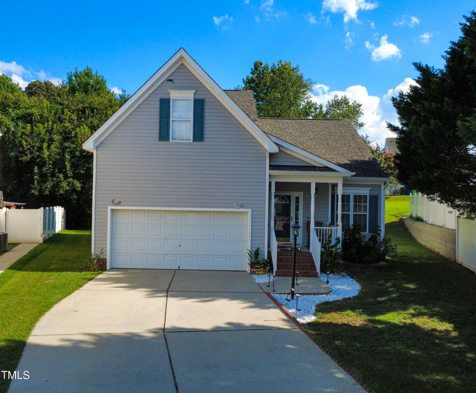 2704 Hope Diamond Court, Raleigh, NC 27610