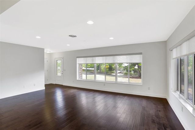 1322 S SUMMERLIN AVENUE, Orlando, FL 32806