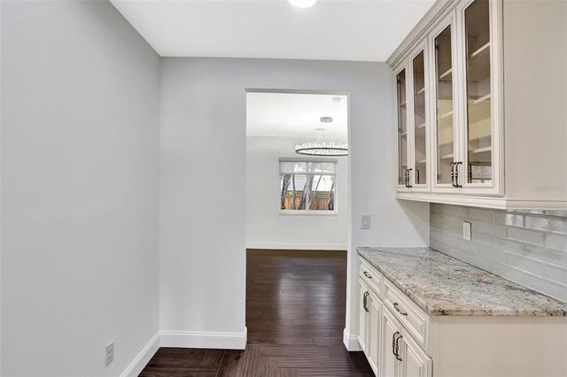 1322 S SUMMERLIN AVENUE, Orlando, FL 32806