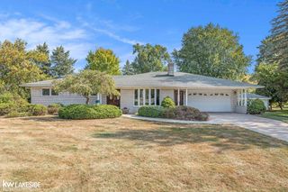 51900 Romeo Plank Road, Macomb, MI 48042
