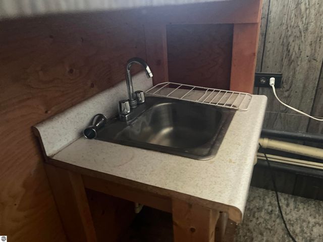 200 Second Avenue, Tawas City, MI 48763