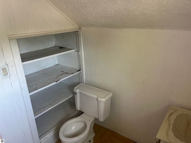 200 Second Avenue, Tawas City, MI 48763