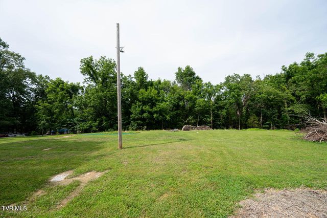 452 Rockingham Road, Johnson City, TN 37615