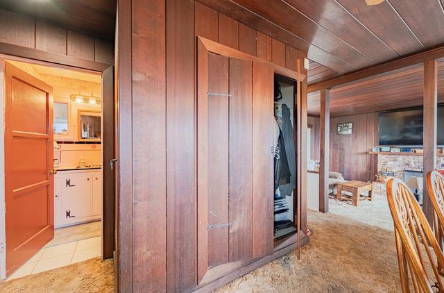 905 W Blanco Road, Salinas, CA 93908