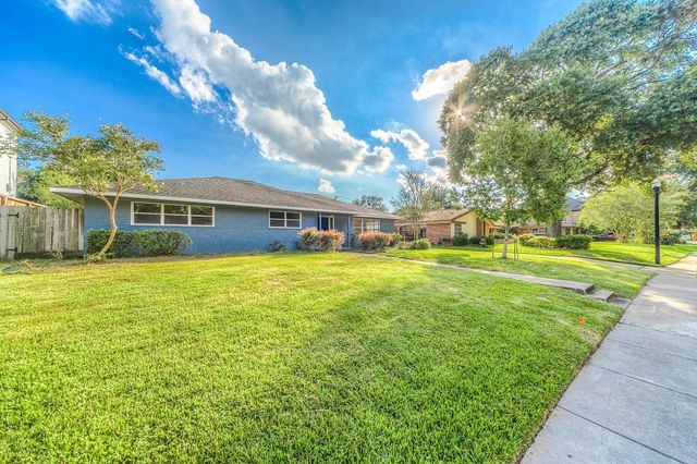 3627 Tartan Lane, Houston, TX 77025