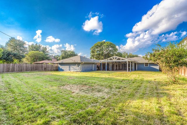 3627 Tartan Lane, Houston, TX 77025