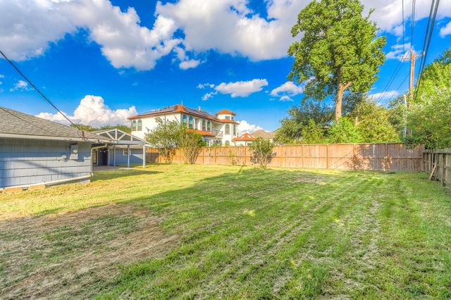 3627 Tartan Lane, Houston, TX 77025