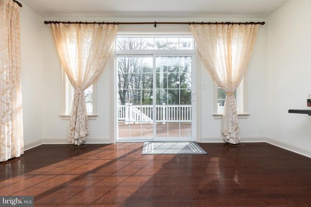 215 N VAN BUREN ST, Rockville, MD 20850