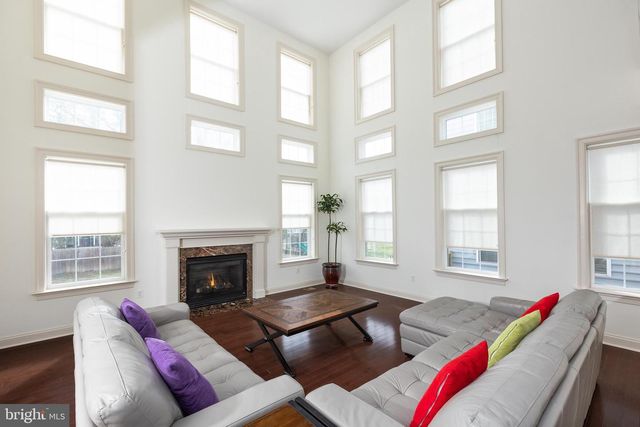215 N VAN BUREN ST, Rockville, MD 20850