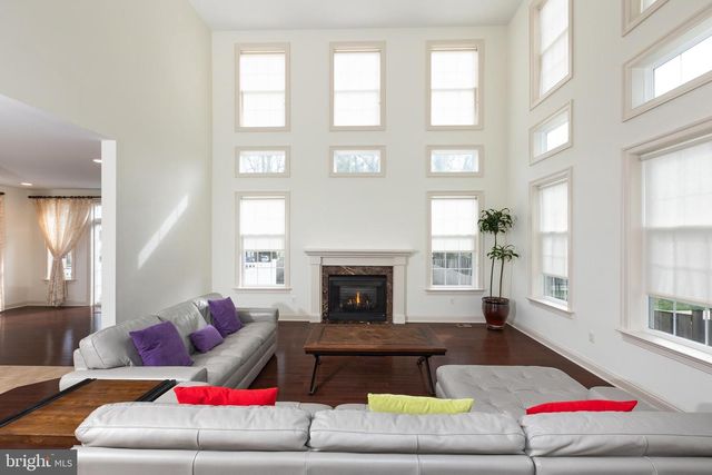 215 N VAN BUREN ST, Rockville, MD 20850