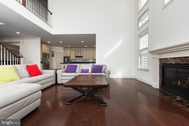 215 N VAN BUREN ST, Rockville, MD 20850
