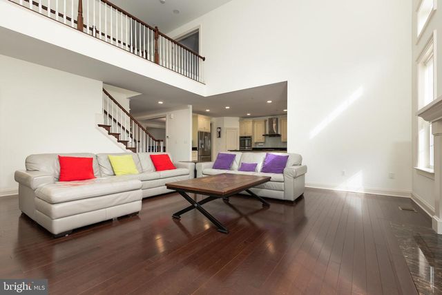 215 N VAN BUREN ST, Rockville, MD 20850