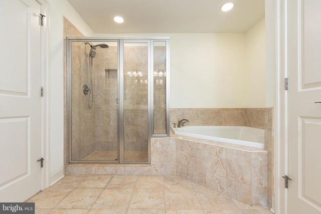 215 N VAN BUREN ST, Rockville, MD 20850