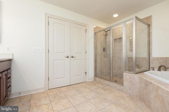 215 N VAN BUREN ST, Rockville, MD 20850