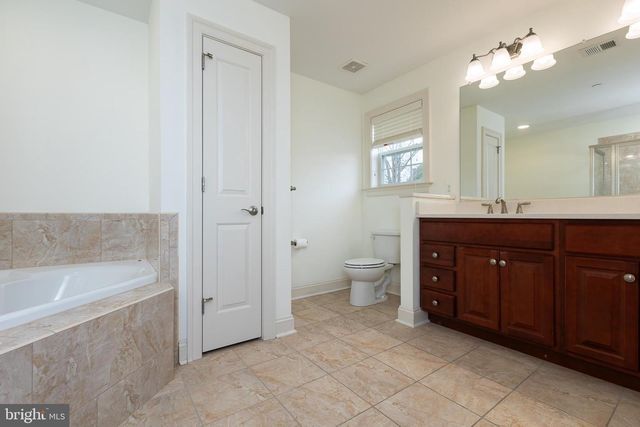 215 N VAN BUREN ST, Rockville, MD 20850