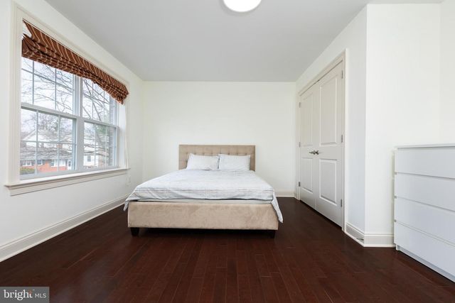 215 N VAN BUREN ST, Rockville, MD 20850